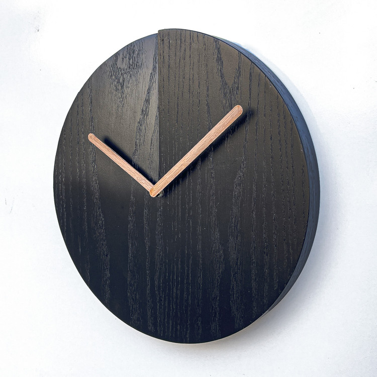 ساعت چوبی مینیمال دایره